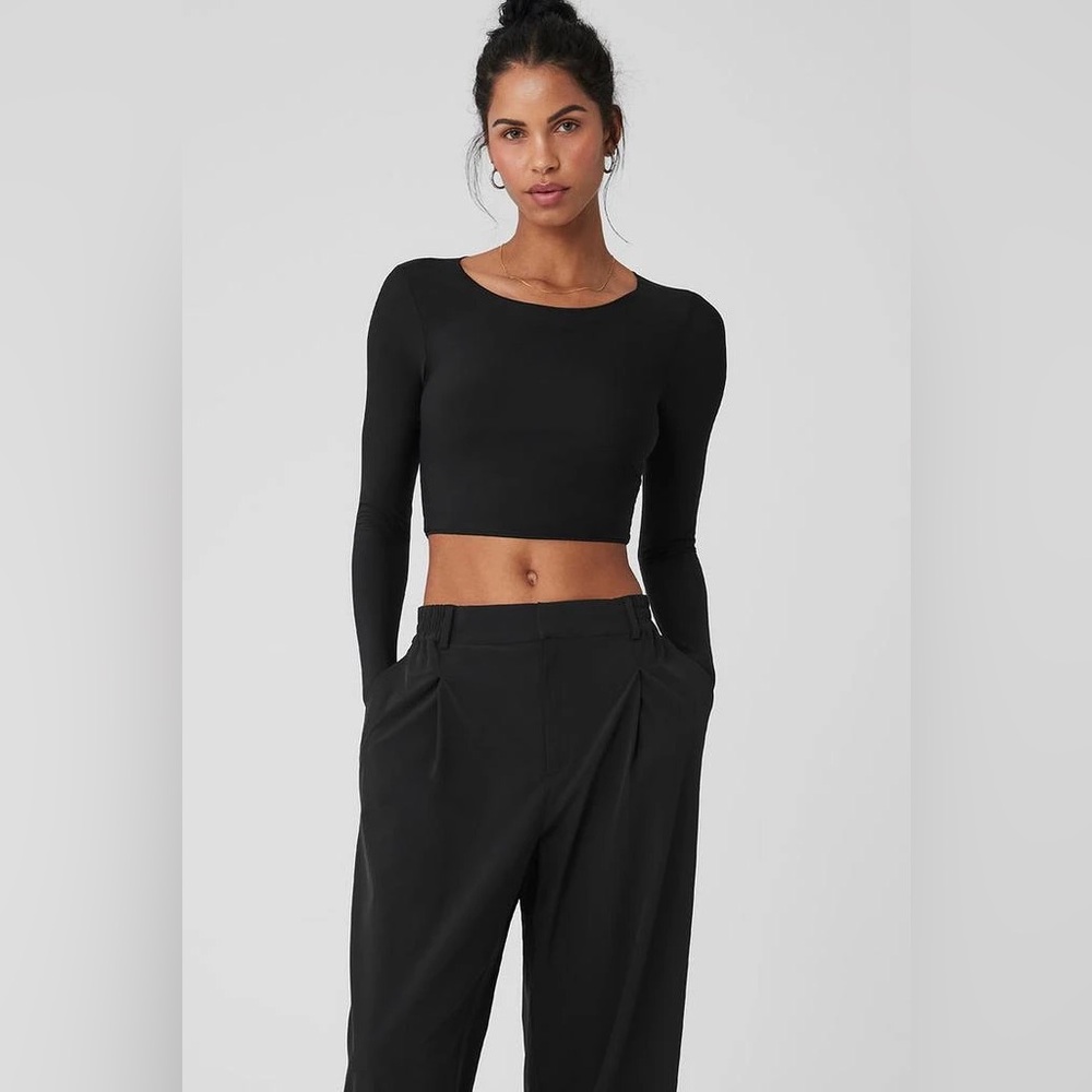ALO YOGA | ✨NEW✨ Mesh Sheer Illusion Long Sleeve in Black